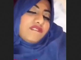 A girl from Pakistan wearing a hijab has intense sex