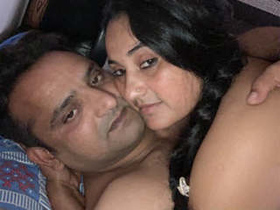 Desi couple in steamy MMS video