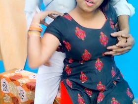 Yummy boobs of tutor get appreciated in steamy video