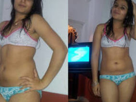 Punjabi hottie Nidhi gives a blowjob with audio