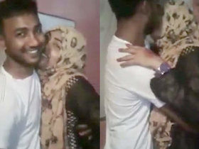 Indian couples show off their curvy bodies