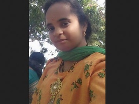 Arousing journey of an Indian wife in the countryside