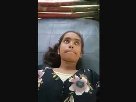 A Guwahati woman's cunt gets vigorously penetrated by her partner