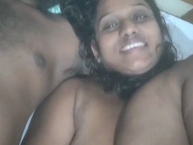 Malayalam bhabhi MMS collection features naughty videos