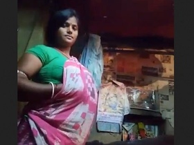 Boudi flaunts her ample bosom in the village