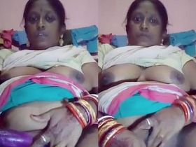 18 Desi Village aunty clips with mature aunty