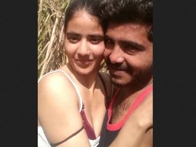 Desi couple enjoys outdoor sex in open field