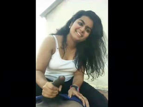 Tamil girlfriend's hot handjob with lovely expressions