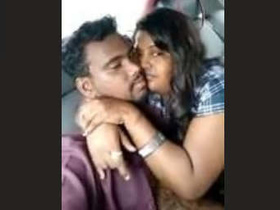 Telugu girl gives a blowjob in a car