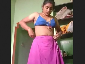Bhabhi from village gives a handjob to her brother