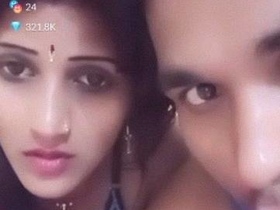 Live sex show couples in action on Desi Chudai