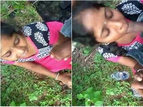 Exclusive Telugu girl gives a mind-blowing blowjob