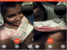 Indian babe gets naughty on video chat