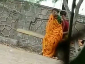 Desi bhabhi gets caught in the act by her husband on the street