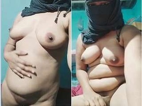 Naughty Indian babe strips down and pleasures herself in front of the camera