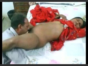 Experienced Pakistani couple's passionate encounter