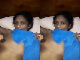 Lustful Sri Lankan wife gives her husband a hard fucking