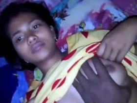 Indian couple gets down and dirty in Bangali video