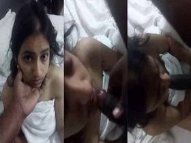 Telugu girlfriend performs oral sex on her partner in MMS video