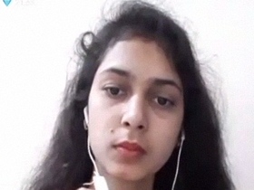 Indian girl Pirya Bhabhai shares nude selfie on camera