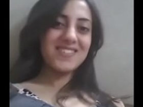Indian sister flaunts her big breasts in XXX MMS