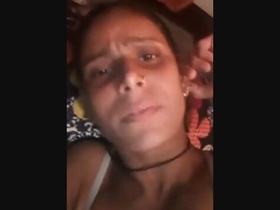 Cute Indian bhabhi reveals her intimate parts in seductive manner
