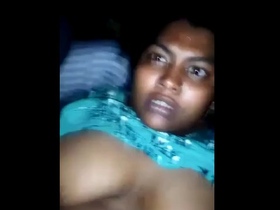 Bengali couple enjoys outdoor sexual encounter