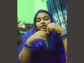 Odia beauty sings and exposes her intimate parts