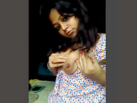 Village matron with a large vagina is stunning