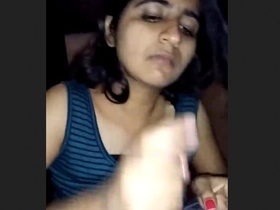 Stunning Indian coed delivers an incredible oral experience