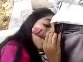 Government employee gives her boss a blowjob at the workplace