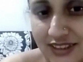 Ragini's seductive nude selfie and solo video