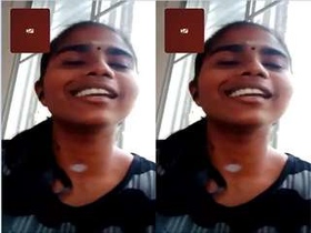 Exclusive video of Mallu babe revealing her breasts