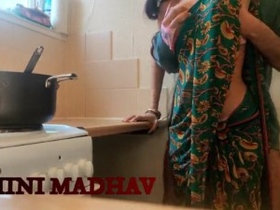 Tamil housewife's kitchen sex video in saree blouse