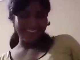 Desi lovers indulge in steamy Tamil MMC sex scandal