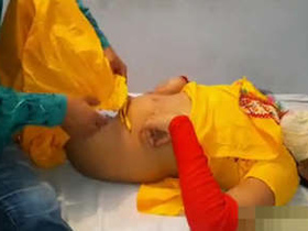 Anandhi bhabi in yellow salwar gets caught in intimate video