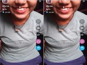 Exclusive webcam show with a cute Indian girl showing off her body parts