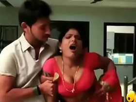 Desi aunty's steamy sex video in second class film