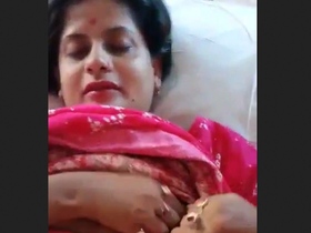 Desi aunty pleasuring herself vocally