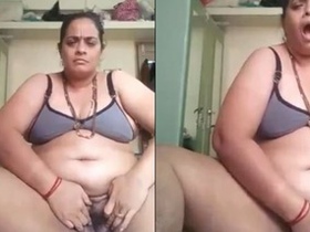 Horny mature aunty indulges in solo masturbation on camera