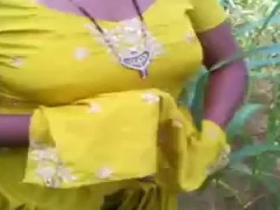 Tamil aunty boobs and village group in outdoor sex video