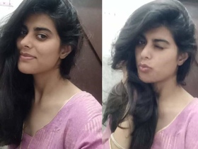 Cute Indian girl shows off her nude body in solo video