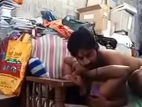 Watch a Bengali babe in Asansol get naughty on camera