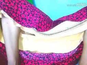 Desi aunty and niece have sex in the village
