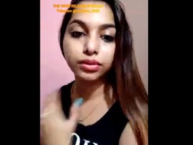 Dhara's sizzling performance in Hotshots' latest live show