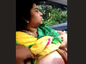 Tamil cheating wife gets caught by her husband while roaming with her lover