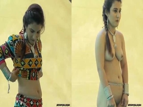 Watch a beautiful Indian girl strip in this steamy video