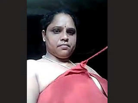 Indian aunty reveals her breasts and vagina