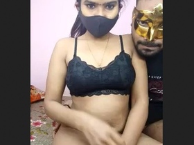 Yoursuneta's live performance of oral sex techniques