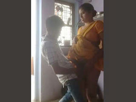 Bhabhi gets fucked in the kitchen by her neighbor